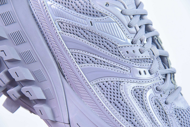 BC DEFENDER RUBBER PLATFORM SNEAKERS