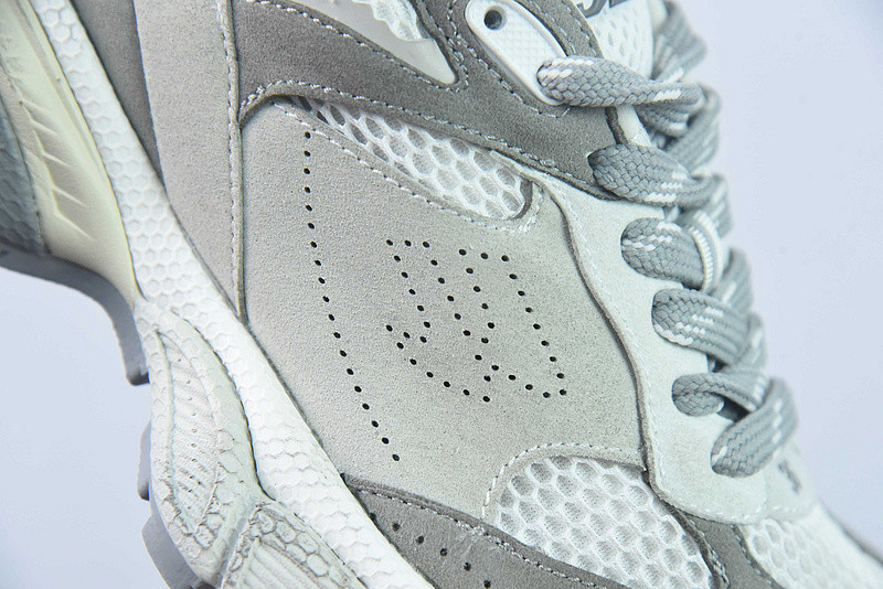 BC XL SNEAKERS