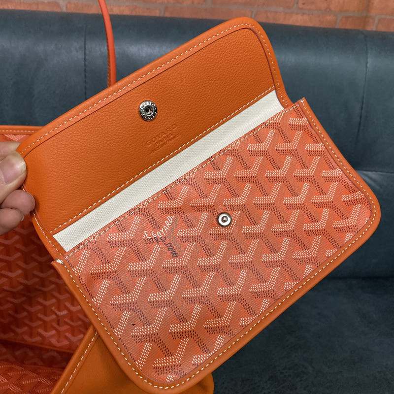 Go*ard purse