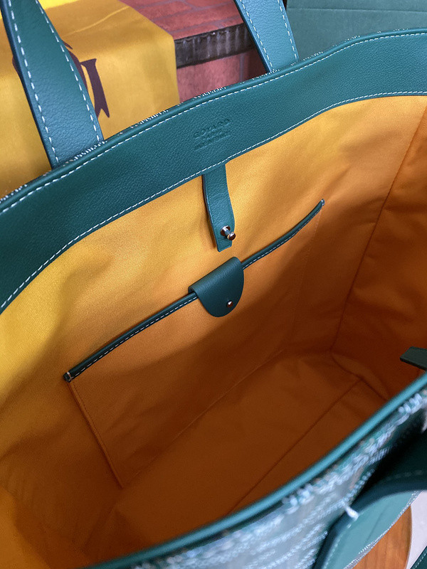 Go*ard purse