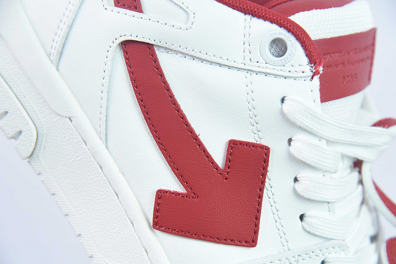 OF™ C/O VIRGIL ABLOH OUT OF OFFICE LOW-TOP LEATHER SNEAKERS ‘OOO“
