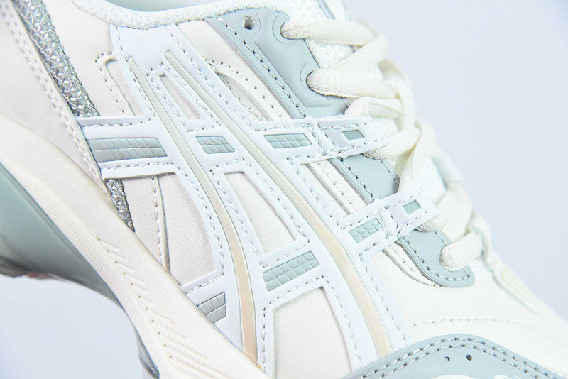 ASICS Tiger GEL-1090