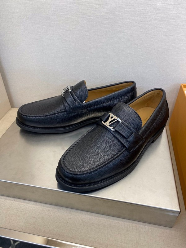 LVT shoes