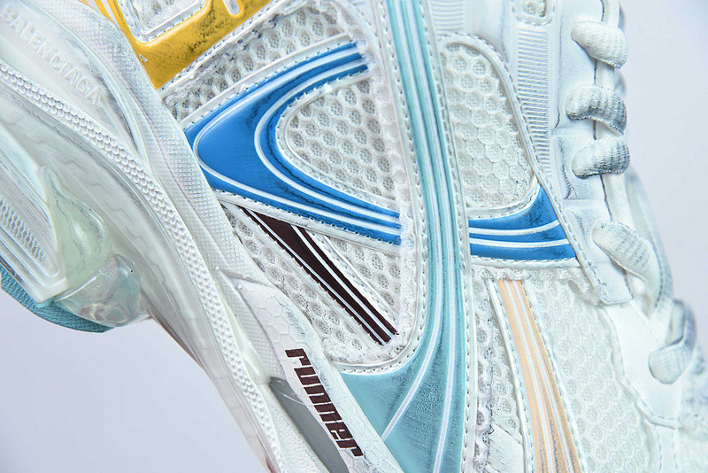 Ba*len*cia*ga runner sneaker