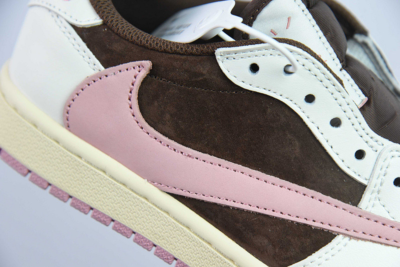 TRAVIS SCOTT X AIR JORDAN 1 LOW OG “DARK PONY/PINK OXFORD” DZ4137-206