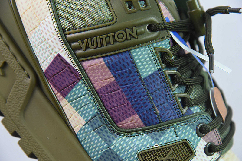 LVT SNEAKERS