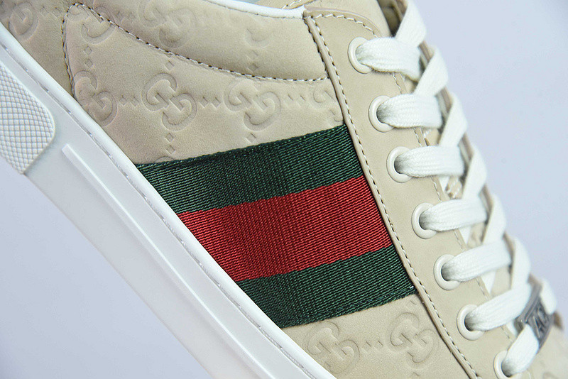 G*u*i sneaker
