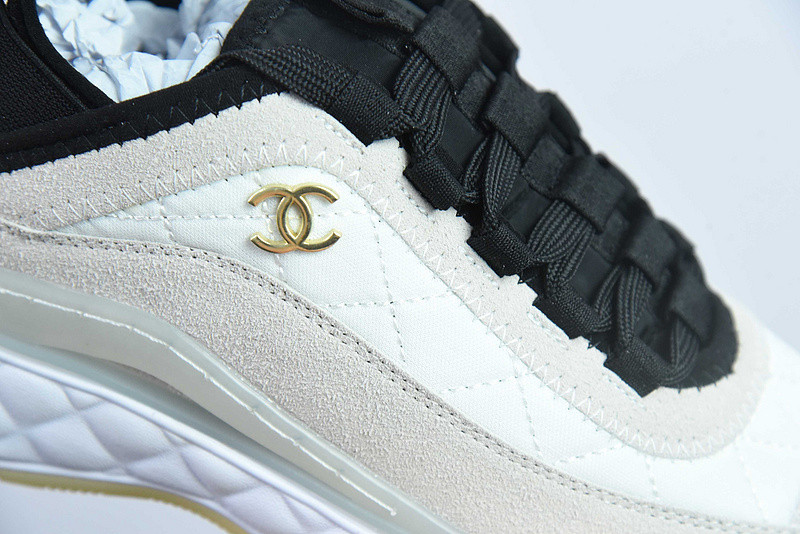 Chanel Sneaker