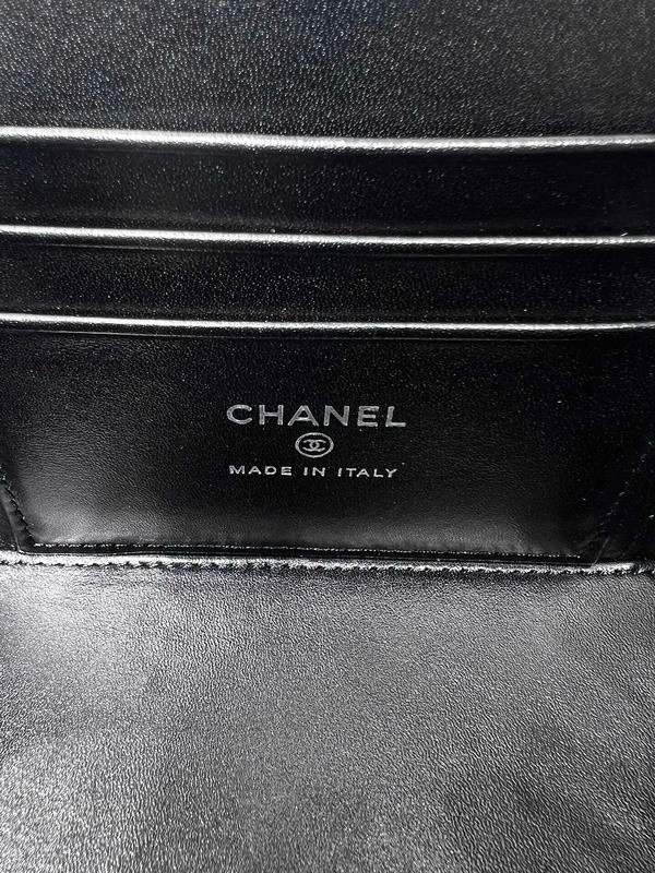 Ch*el purse