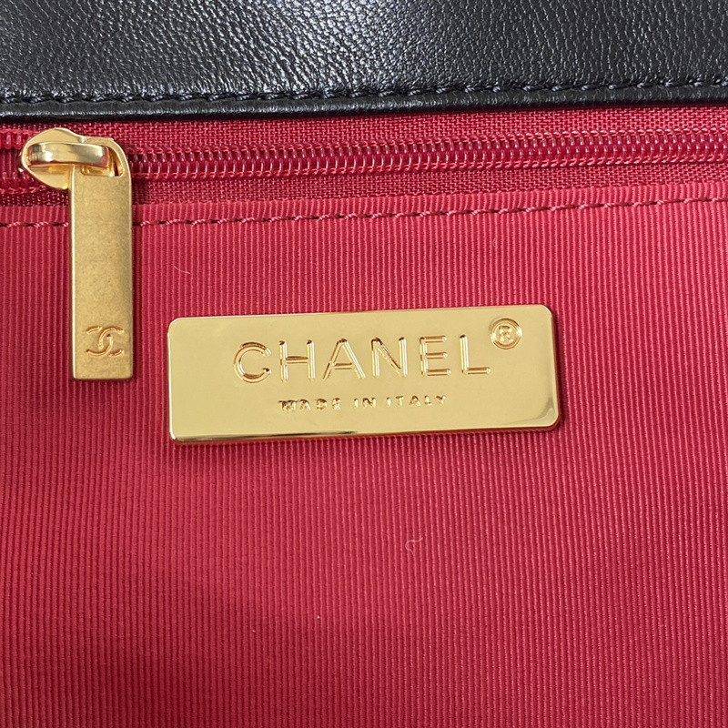 Ch*el purse