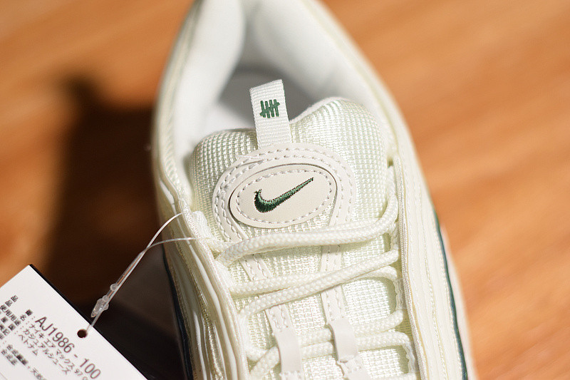 NIKE AIR MAX 97 OG/ UNDFTD "UNDEFEATED" AJ1986-100
