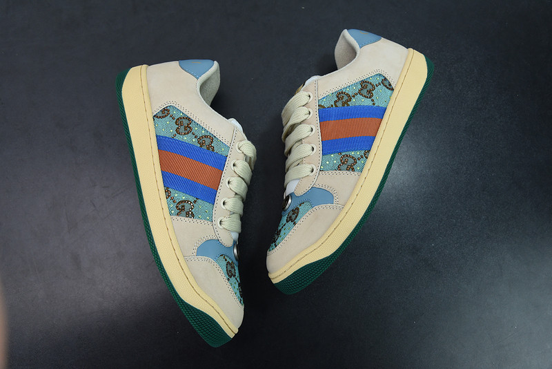 G*u*i sneaker