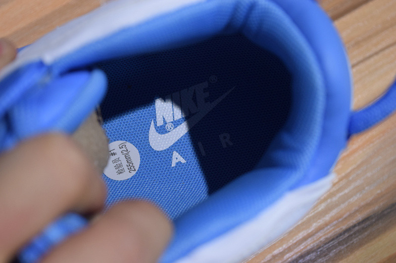 NIKE AIR MORE UPTEMPO
