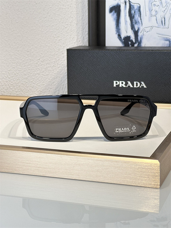 Pra*a sunglasses
