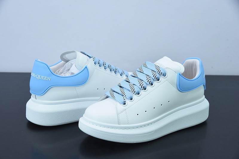 AlexER McEEN SNEAKERS
