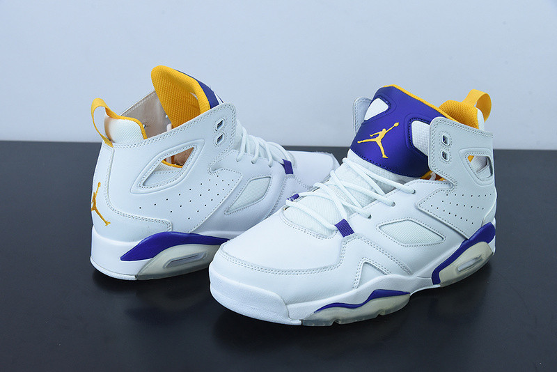 AIR JORDAN FLIGHT CLUB 91 LAKERS DC7329-105