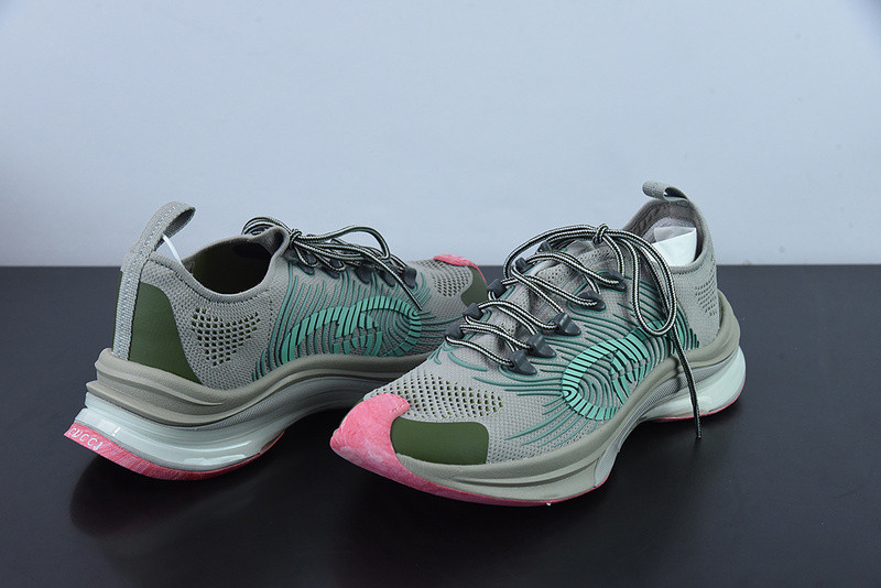 G*u*i sneaker