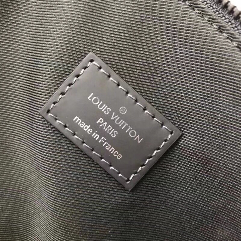 LVT PURSE
