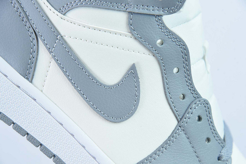 Air Jordan 1 Mid “Stealth” BQ6472-115