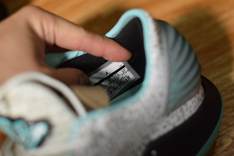 AIR JORDAN 32 LOW PF AH3347-101