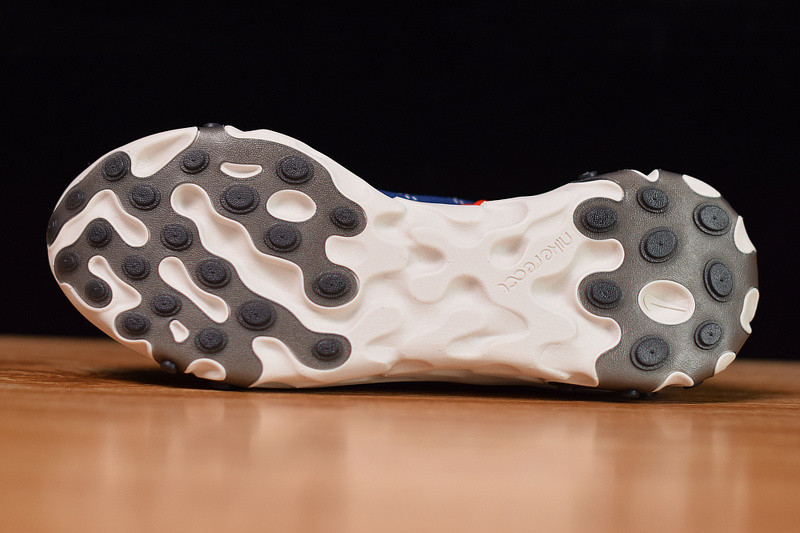 NIKE REACT RUNNERr MID WR ISPA BLUE VOID TEAM ORANGE AT3143-400