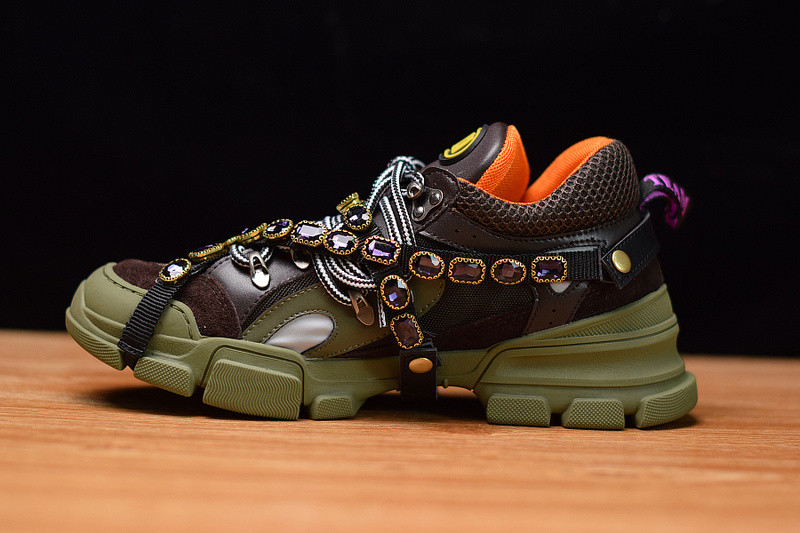 G*u*i sneaker