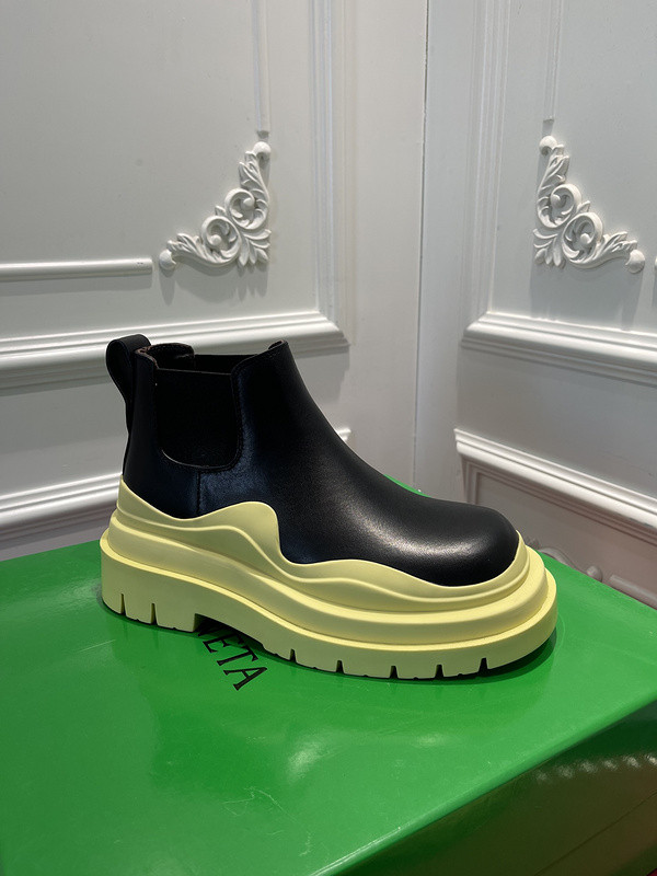 BOTTEGA VENETA SNEAKER