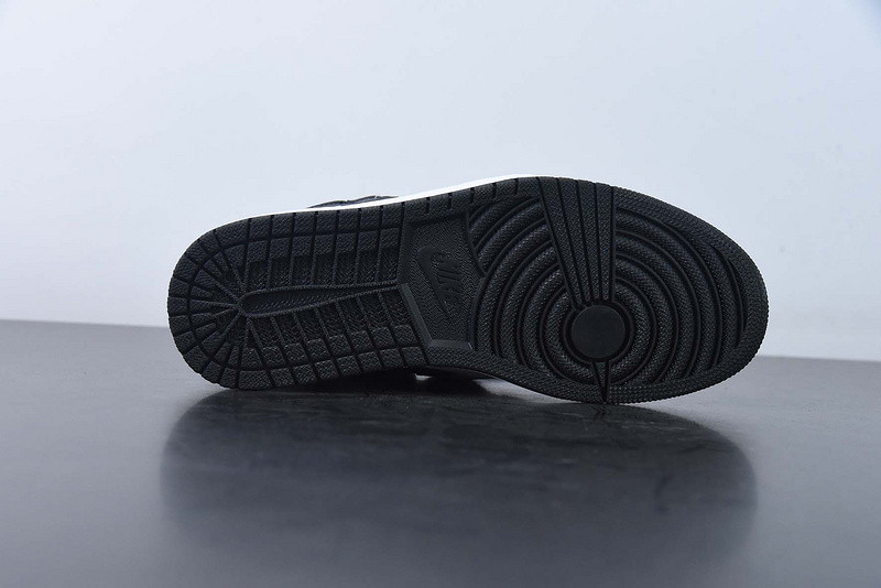 AIR JORDAN 1 RETRO HIGH 