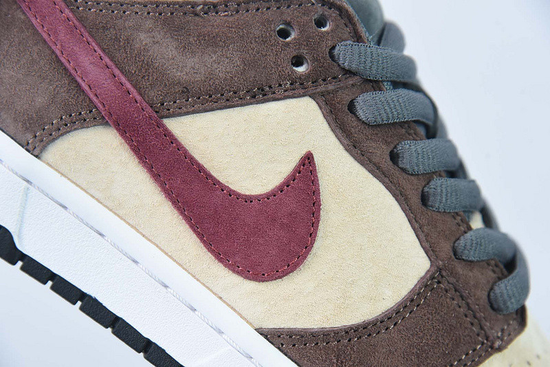 Otomo Katsuhiro x Nike SB Dunk Low "Steamboy OST" CV1026-053