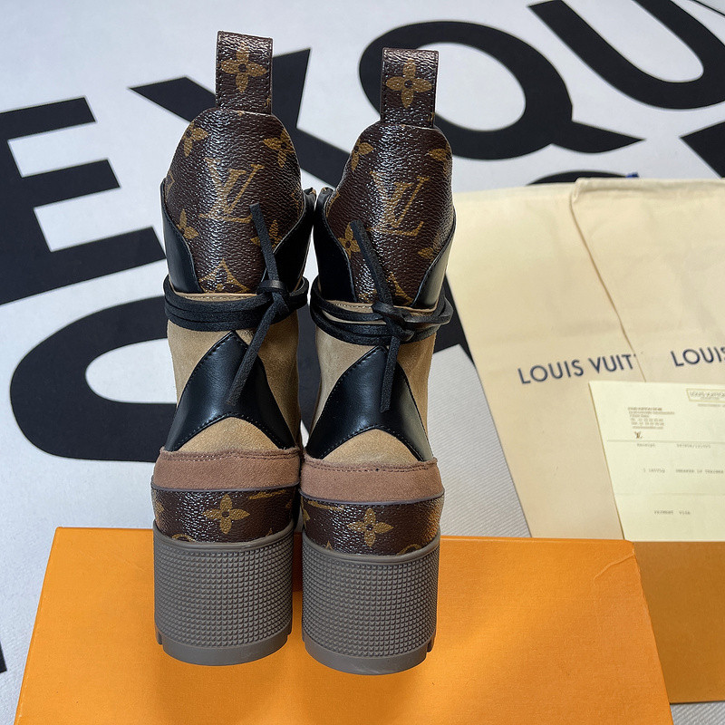 LVT BOOTS