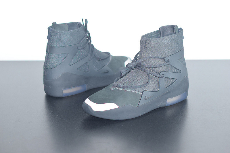 NIKE CONFIRMS AIR FEAR OF GOD 1 “TRIPLE BLACK”  AR4237-005