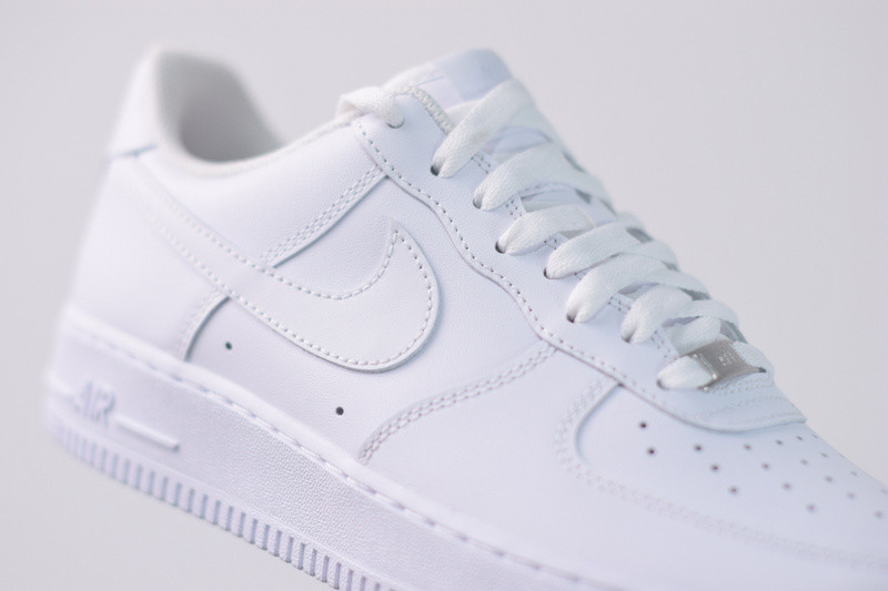 NIKE AIR FORCE 1 LOW WHITE 315122-112