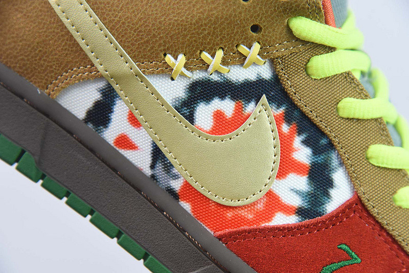 Nike SB Dunk Low What the Dunk 318403-141