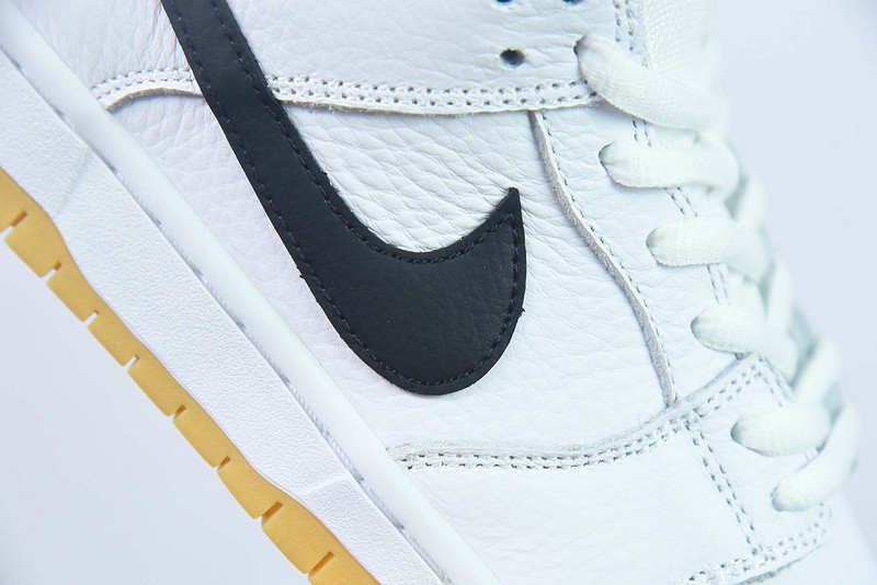 Nike SB Dunk Low White Gum CD2563-101