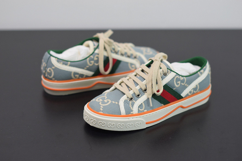 G*u*i ace embroidered low-top sneaker