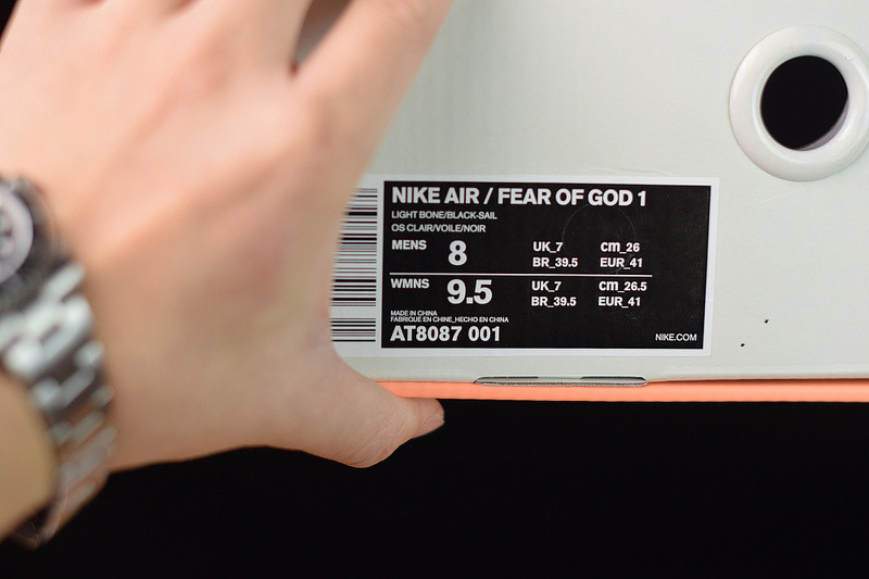 NIKE AIR FEAR OF GOD 180 AT8087-001