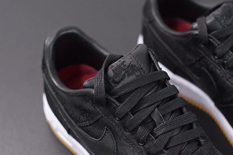 FRAGMENT CLOT NIKE AIR FORCE 1 PREMIUM RELEASE CZ3986-001