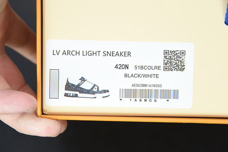 LVT SNEAKERS