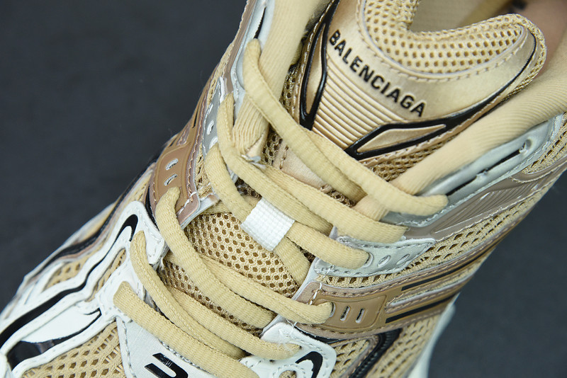 BC X-PANDER 6.0 TRAINER 653870 W1RC8 0521