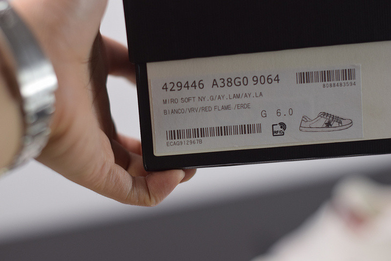 G*u*i ace embroidered low-top sneaker