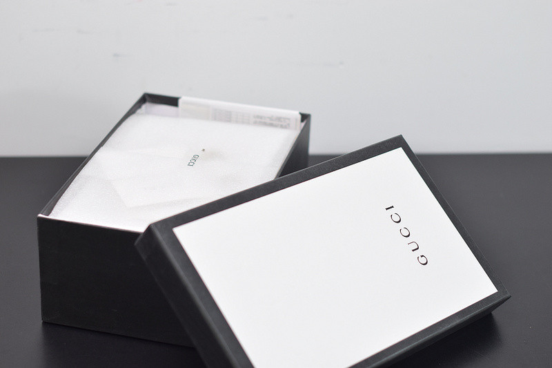 G*u*i ace embroidered low-top sneaker