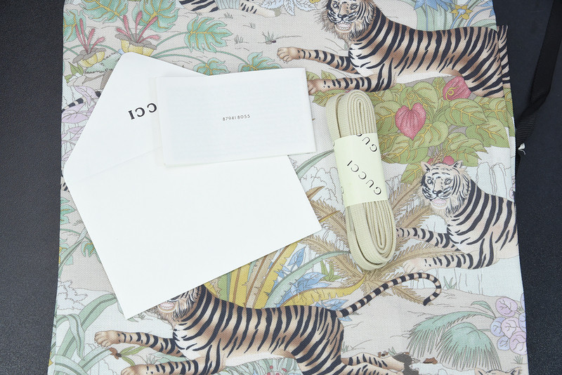 G*u*i rhyton sneaker