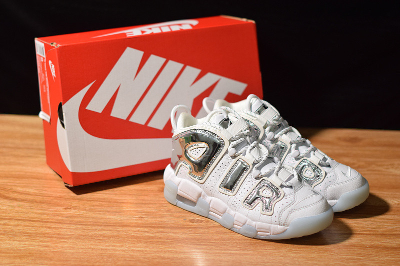 NIKE AIR MORE UPTEMPO