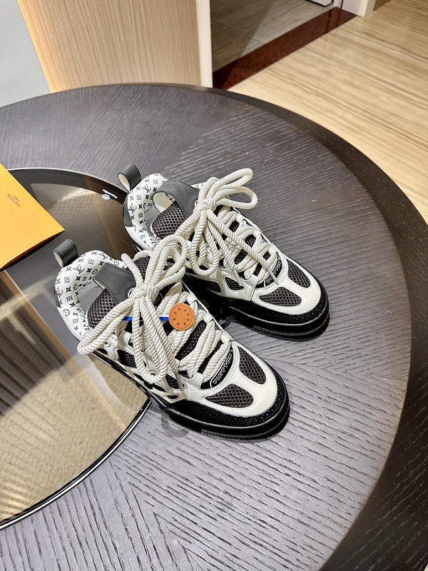 LVT SNEAKERS