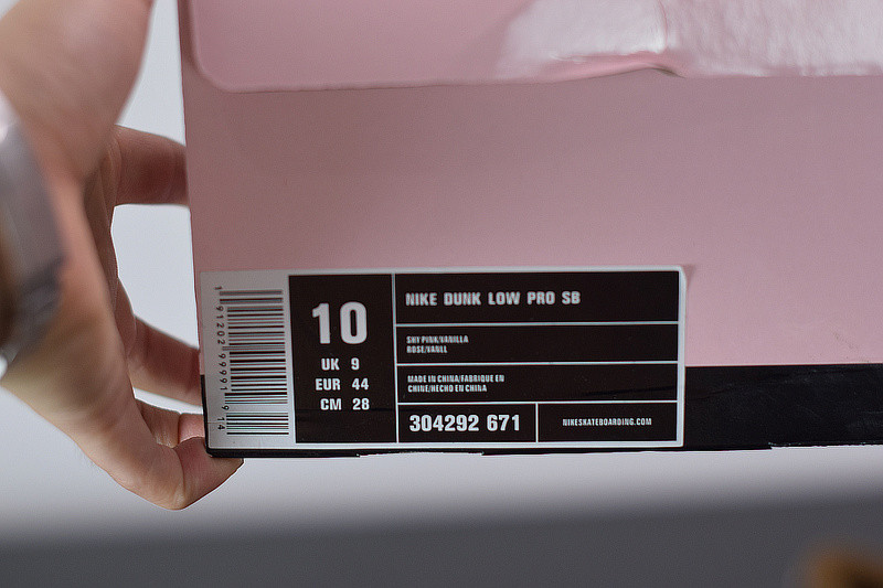 NIKE STüSSY XDUNK LOW PRO SB “CHERRY“ ” 304292-671