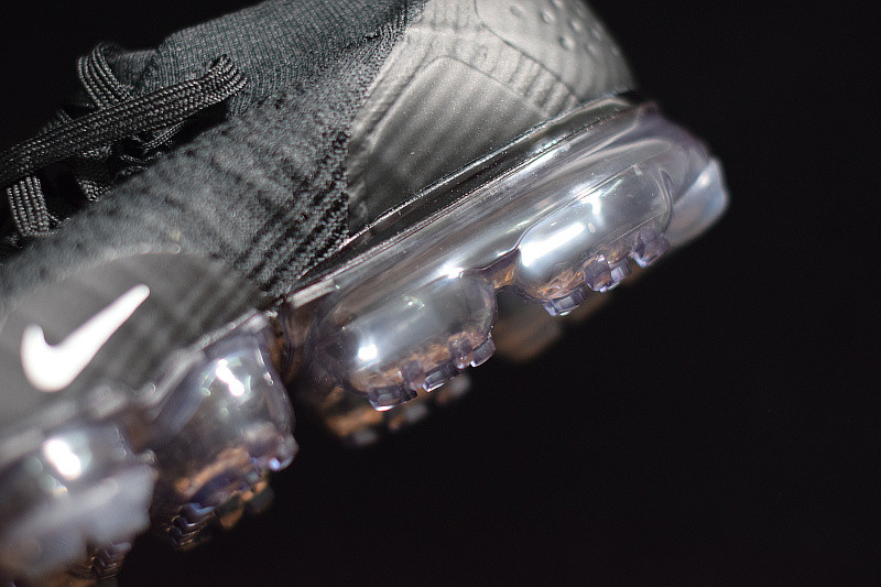 NIKE AIR VAPORMAX FLYKNIT 2