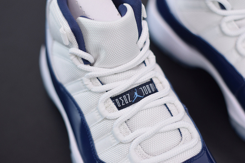 AIR JORDAN 11 RETRO "WIN LIKE 