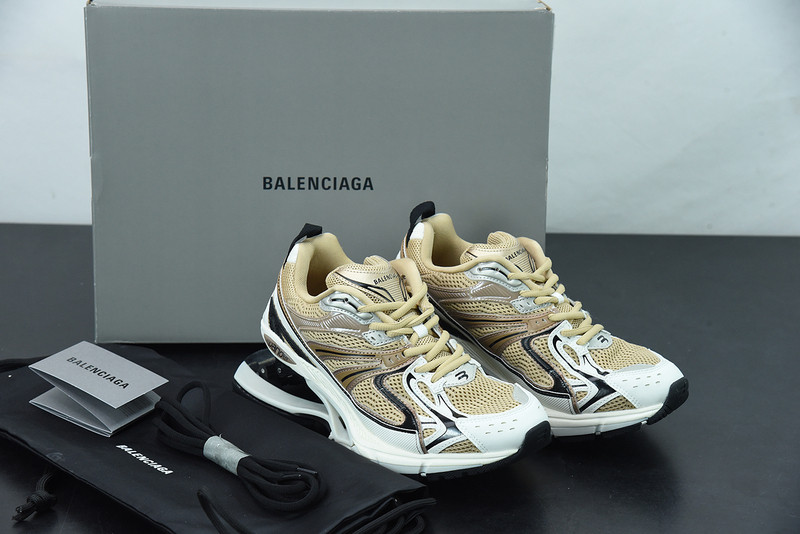 BC X-PANDER 6.0 TRAINER 653870 W1RC8 0521