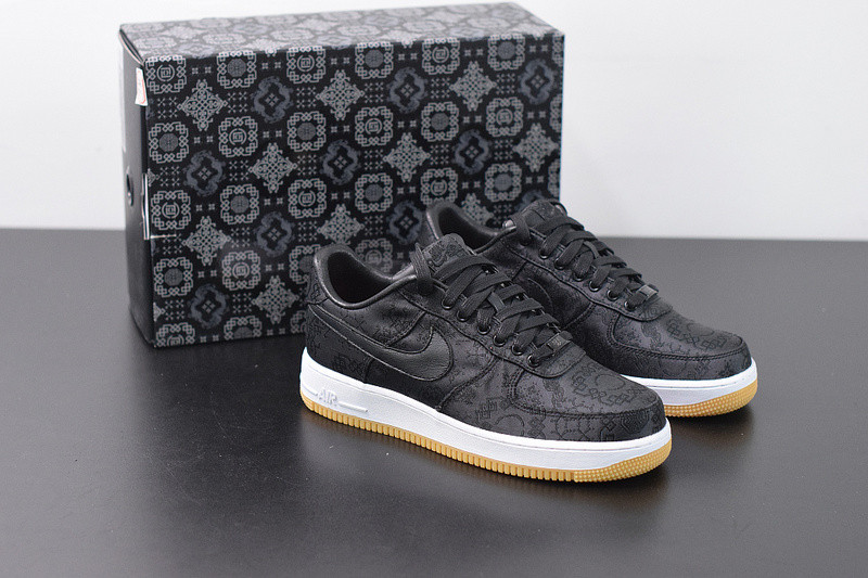 FRAGMENT CLOT NIKE AIR FORCE 1 PREMIUM RELEASE CZ3986-001