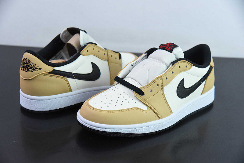 Air Jordan 1 Low OG Rookie of the Year CZ0790-107